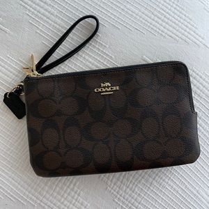 COACH large wristlet